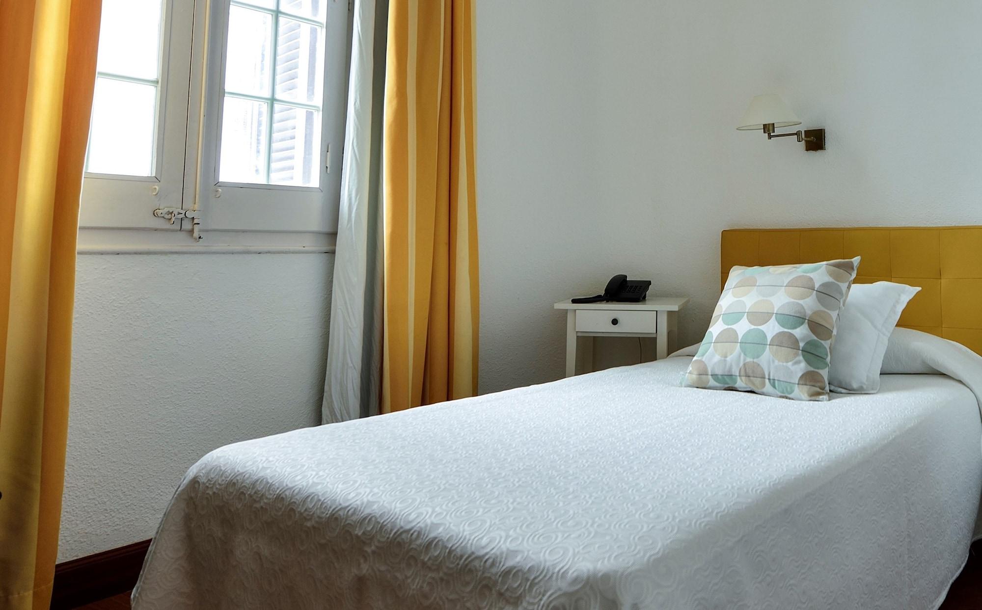 Hotel Capri Sitges Eksteriør bilde